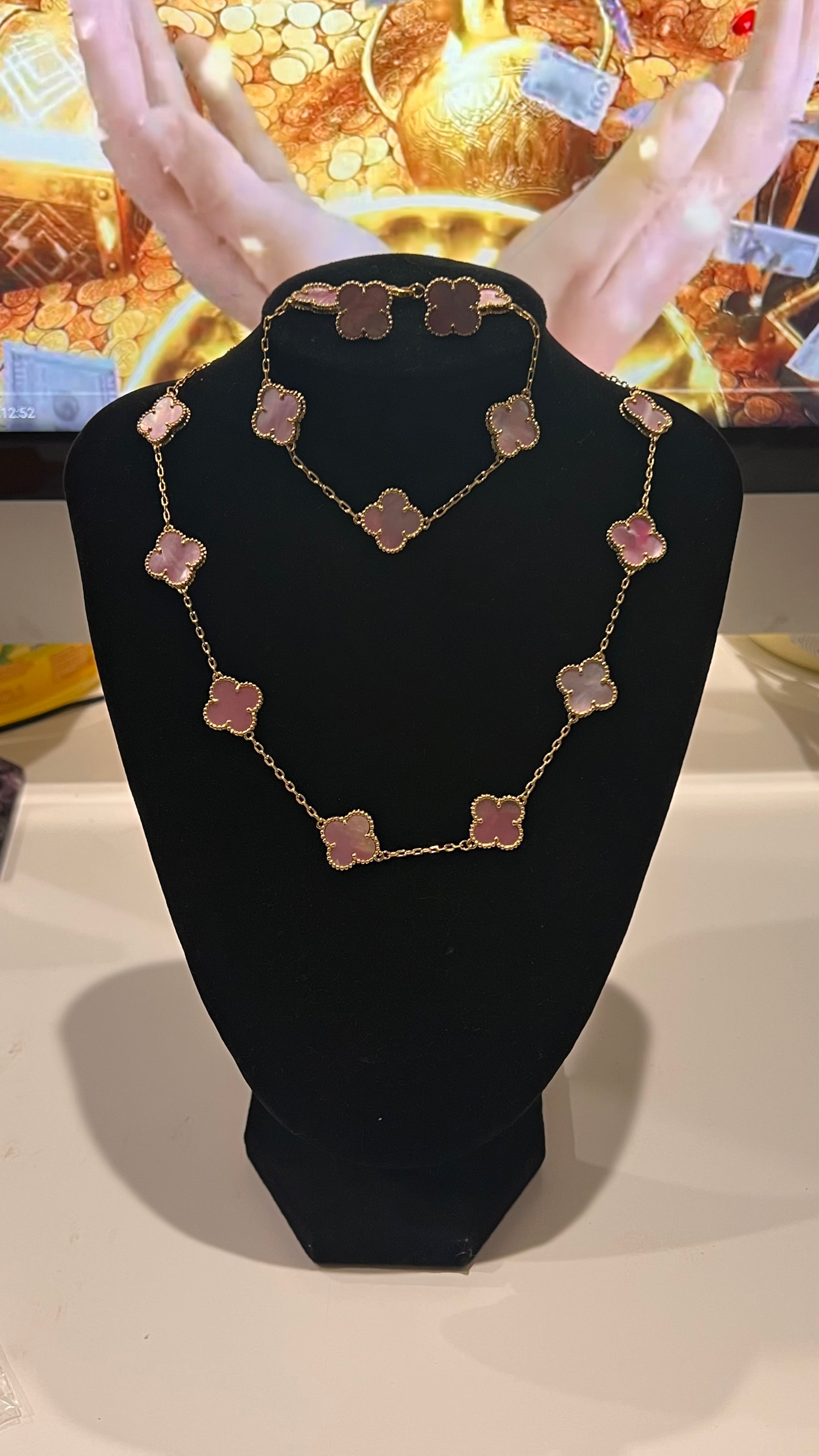 Barbie pink 18k necklace set